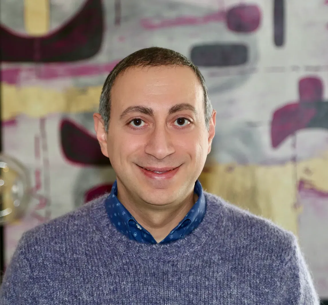 Dr. Erez Harari, Ph.D.